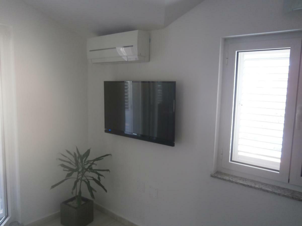 דירות סרימה Ljiljana מראה חיצוני תמונה